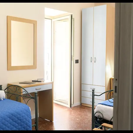 아파트 Gli Scacchi Apartments-queen-centro Storico 피조
